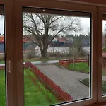 Mit Wunderschoenem Blick Auf Den Nord-ostsee-kanal * Breiholz