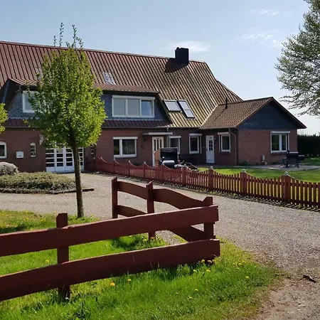 Apartamento Mit Wunderschoenem Blick Auf Den Nord-ostsee-kanal